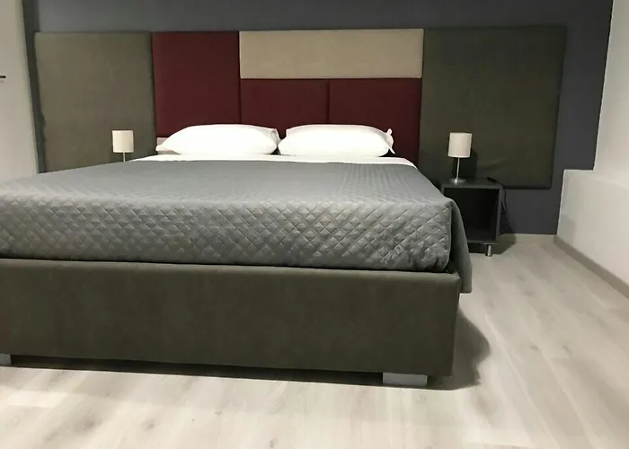 לינה וארוחת בוקר Sensation House רומא