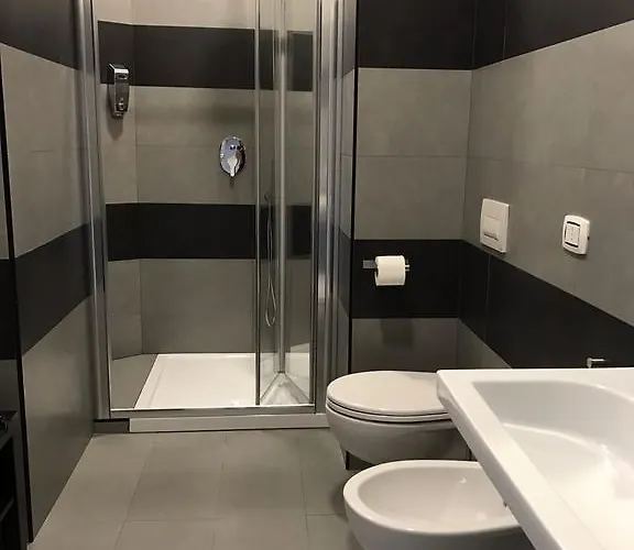 Oda ve Kahvaltı Sensation House 4*